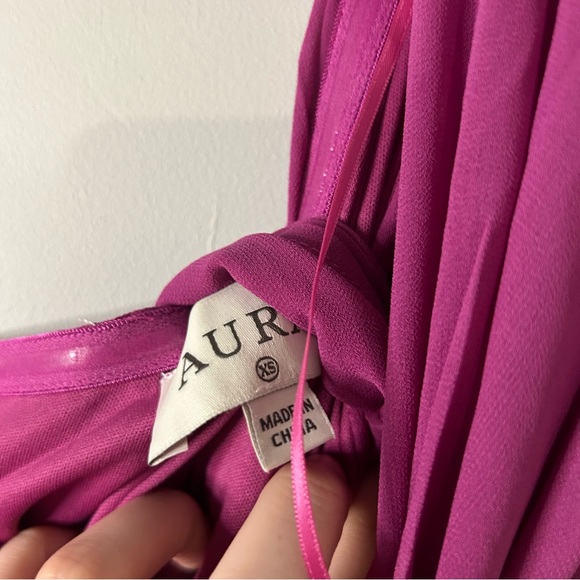 NWT Red Dress Boutique Goddess Behavior Berry Purple One Shoulder Maxi Dress - Picture 6 of 8